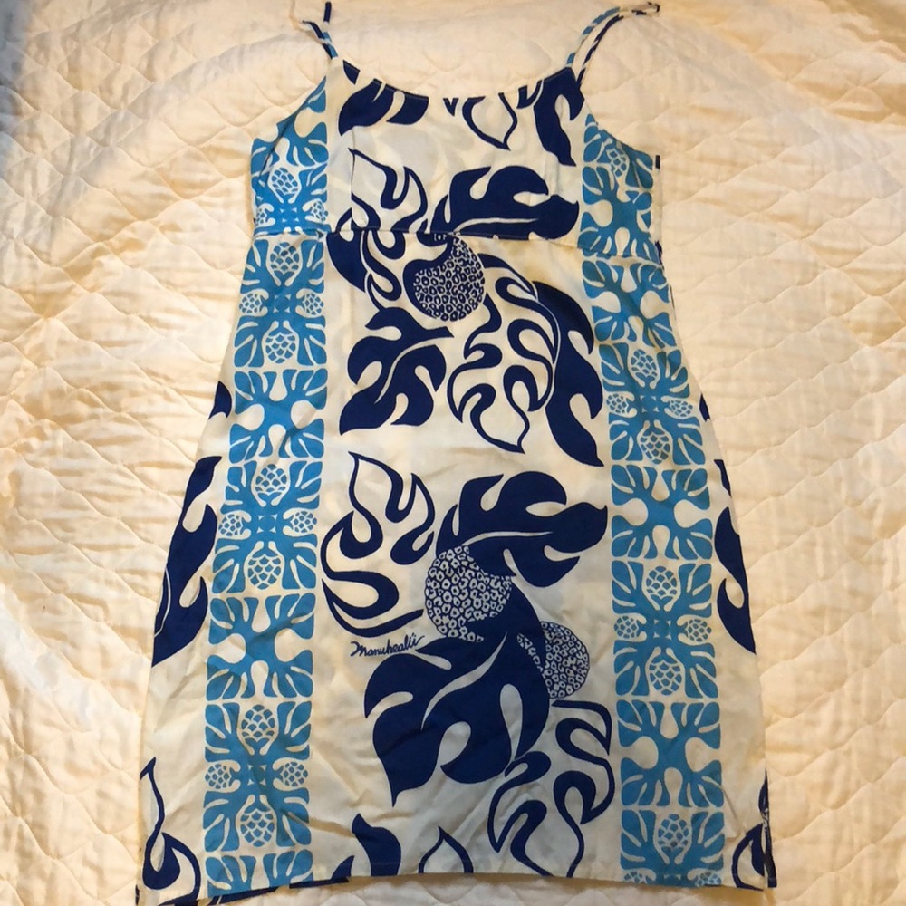 Manuhealii dress